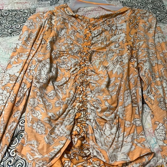 NWOT free people sexy top - Picture 2 of 3